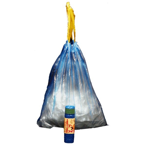 Conf. 15 sacchi per rifiuti colore azzurro - 30 litri - con maniglie - F.to 50x60 cm