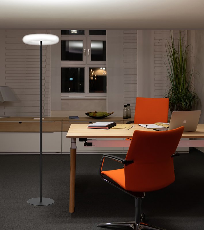 Piantana Cocoon Ulx Led 37W Nero