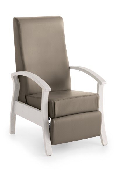 Sedia 08 trasformabile in chaise longue.Silver Age Collection - col. nocciola