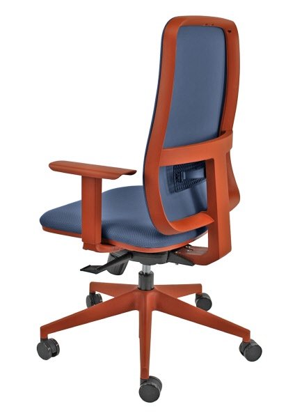 Sedia operativa Carlotta struttura terra cotta - rivest. blu (rete tridimensionale)